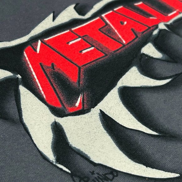 Vintage Metallica logo t-shirt - Picture 2 of 4